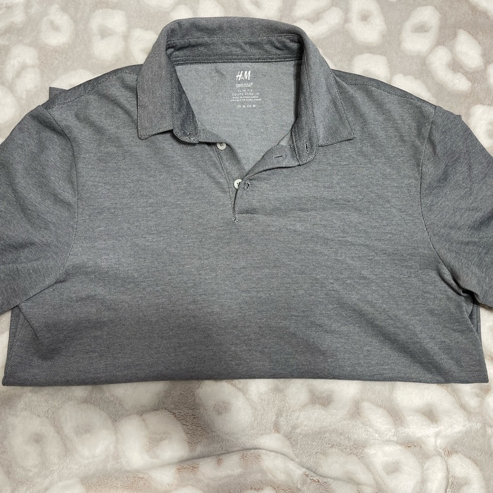 Size small.